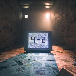 442