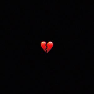 Mi fai male (feat. Pino)