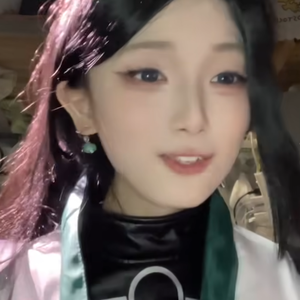 奶妈MVP，回答我！looking my eyes