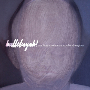 Camino a la Montaña Sagrada Bajo la Luna Roja