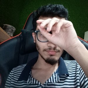 তুই আছিস মনে