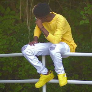 Nisaidiye (feat. Omari Nanare)