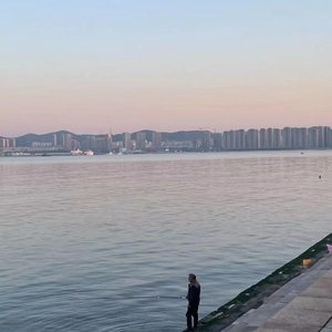海边少年