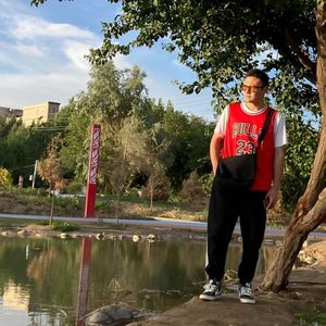 爸爸（翻自:那吾克热）