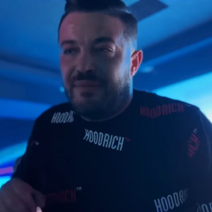 Nass Takhdem W Tlem 3titak Galbi Khrajtili Khayna