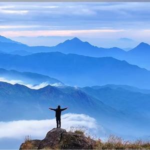 山巅曙光