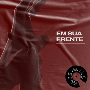 Em sua frente