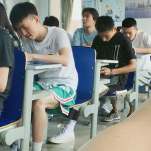 不要告诉我你喜欢的人不是我