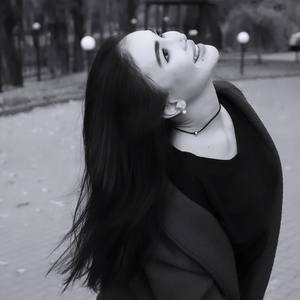 Өзіңше болма