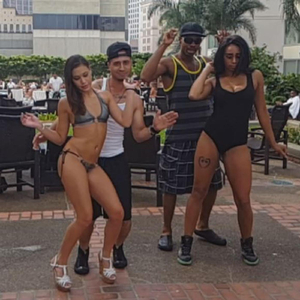 Step to It (feat. Rosey Shades & Casey D)