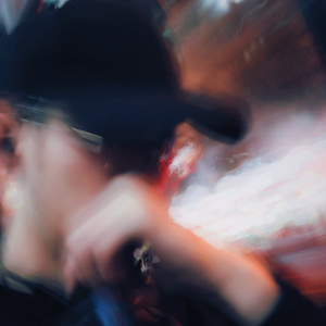 逆光（翻自 火箭少女101）