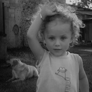 les traits s'effacent sur le ballon (feat. sasxxx)