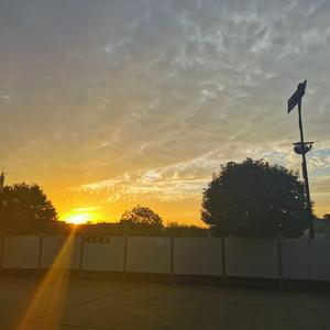 世间美好与你环环相扣