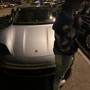 Free Da Real (feat. Dueceeee & Benjinoo)