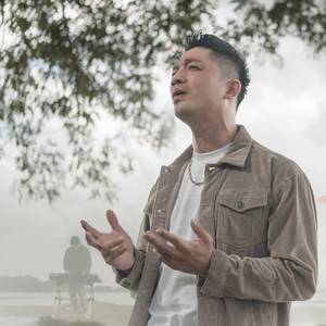 ລໍຄອຍ (Version 2)