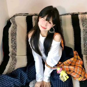 《玫瑰与远方逃亡》