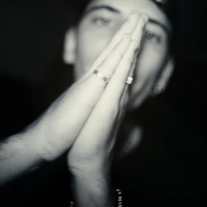 No pienso bajar (feat. ohmyfeifurs)