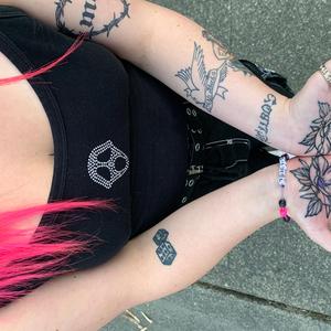 tattoos (feat. Kaido)