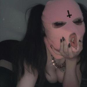 LaTex (feat. GokuAmiri)