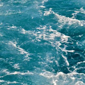 不想说话（feat.可比可乐qinhc)