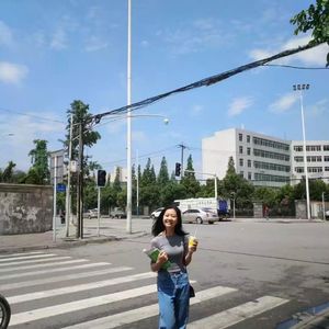 飞天揪揪 - 爱都在这里