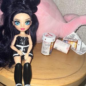 PINK PILLS! (feat. Pink Pills)