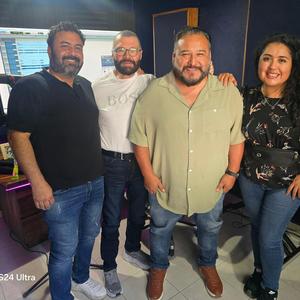 MI COMITAN (feat. Estefany y Roberto & Toño coutiño)