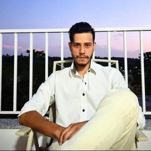 O Que Tens (feat. Yang Gonzalez)