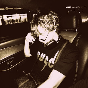 На трапе (feat. Hunty Hump)