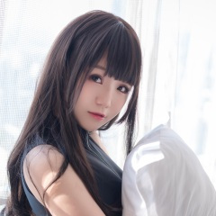 影子即使再嗳你，也会消失在夜晚