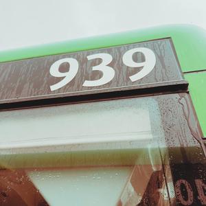 939