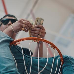 SCORIN' (feat. BIGGIE & QUERVO)