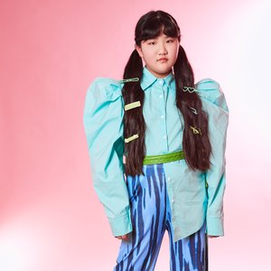 花开忘忧-张芷涵