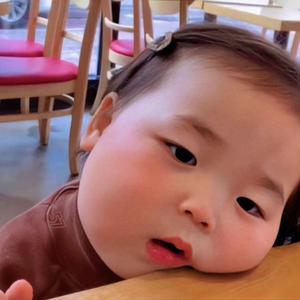 遇见你的时候所有星星都落到我的头上