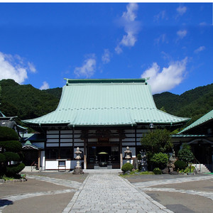 山里の秋の夕暮れ (feat. Yaki)