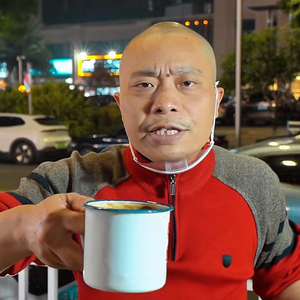 把鸭儿砍成节节