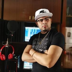 Tu me envuelves (feat. salva el dh)