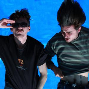 CHYZOO BOI (feat. Decmbrre)