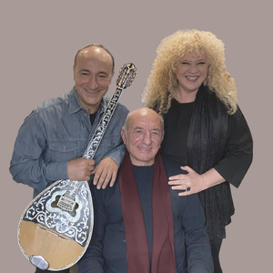 Της Παρασκευής Τα Γέλια