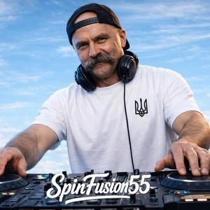 Dyvlius ya na nebo ta y dumku hadayu (Дивлюсь я на небо та й думку гадаю [Club Remix])