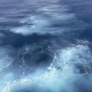 拨不通的电话让我一个人偷偷emo