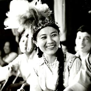 Qurbejan（1982年中央广播乐团伴奏版）