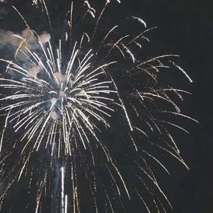 浴室（2019Aty7的主打曲）