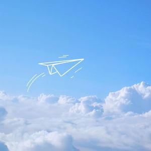 乘纸飞机去天空城吧。