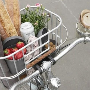 floatless nimbusness