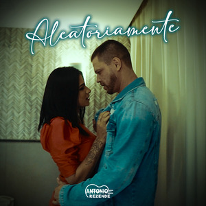 Aleatoriamente