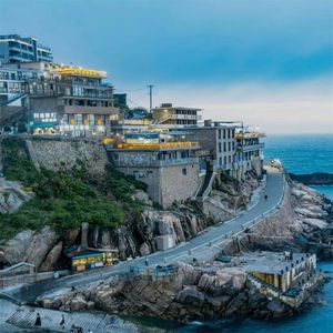 孤独的不合群者