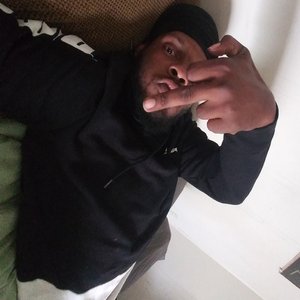 Stressed (feat. Liteyearzz & Kodoe)