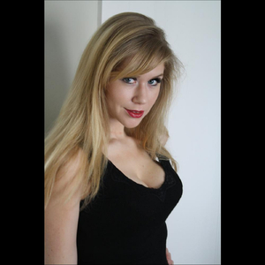 Rita is a Smokin' Hot Babe