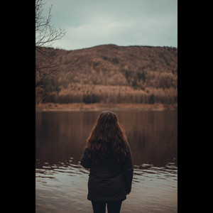 ঘুমের ঘোরে তোমায় দেখি